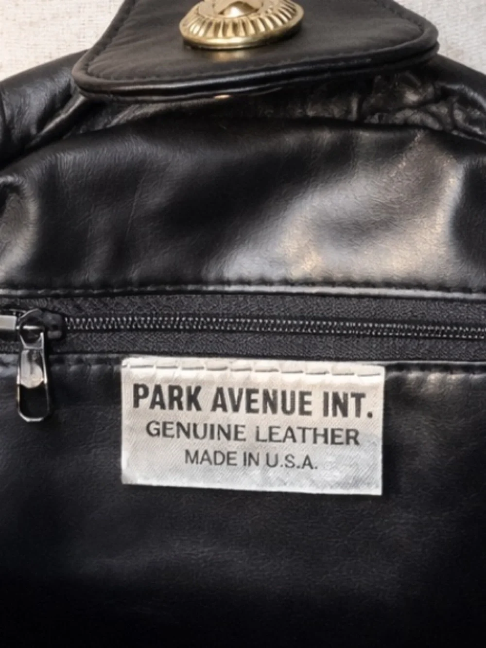 Vintage 80s leather studded Park Avenue Int. Soft Crossbody bag. Gold hardware